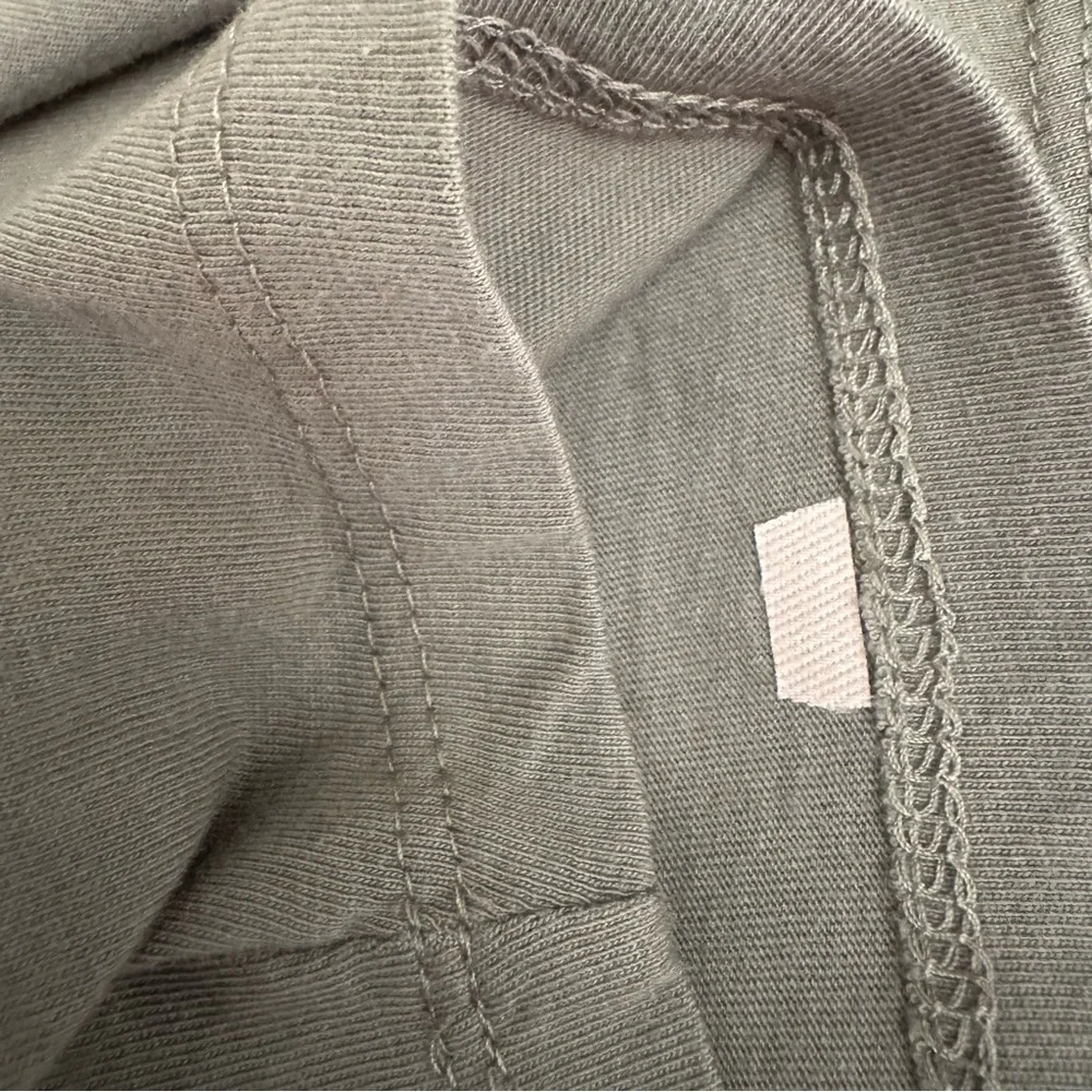 Talbots Ruffle Henley - Picture 7 of 7